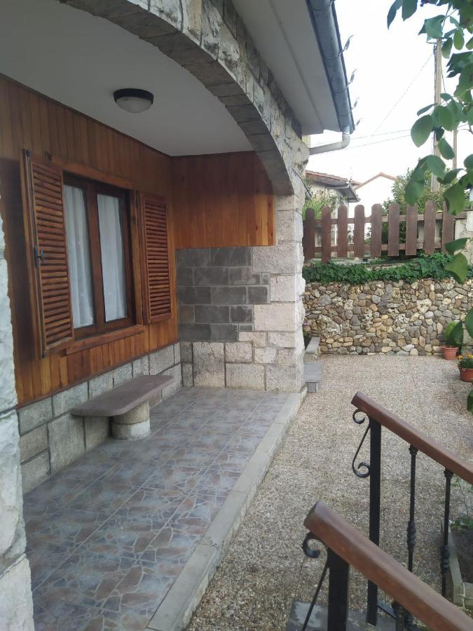 Villa Noriega Ла Франка Екстериор снимка